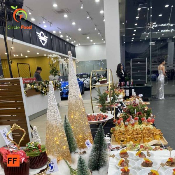 finger food khai trương BMW Lê Văn Lương và BMW Lê Duẩn