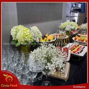 kinh nghiệm tổ chức tiệc cưới buffet