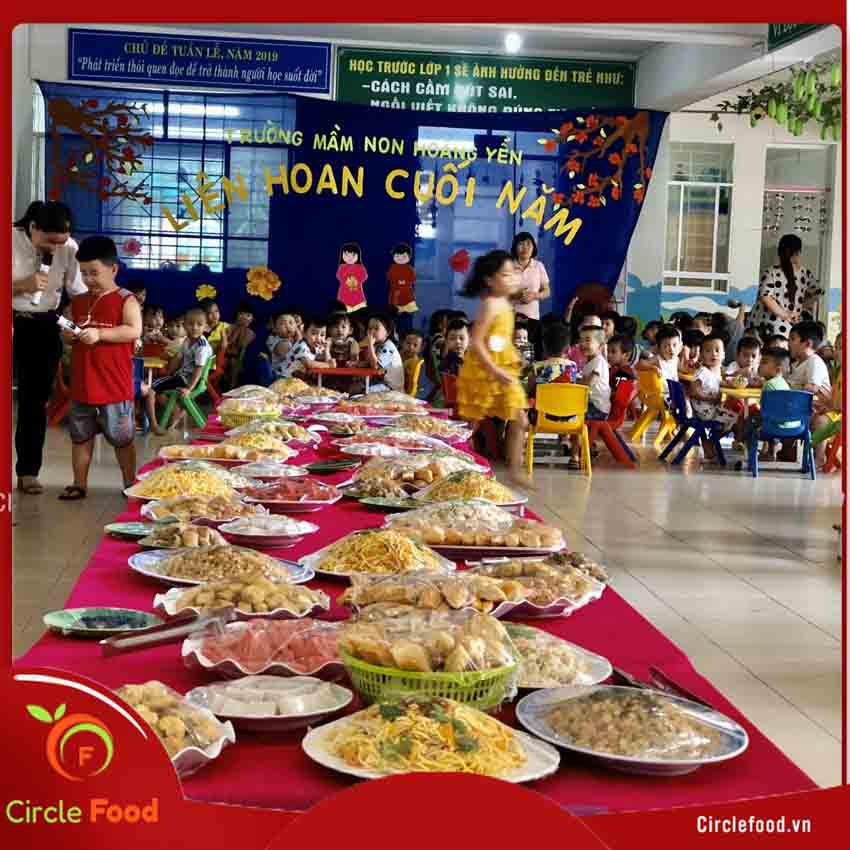 thực đơn liên hoan lớp